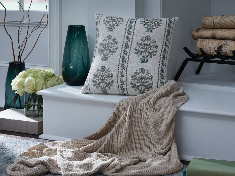 Paulmour Pillow (Set of 4) - Furniture Bros & Mattress (Bolingbrook, IL)