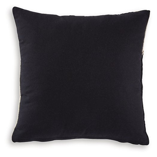 Veerbank Pillow (Set of 4) - Furniture Bros & Mattress (Bolingbrook, IL)