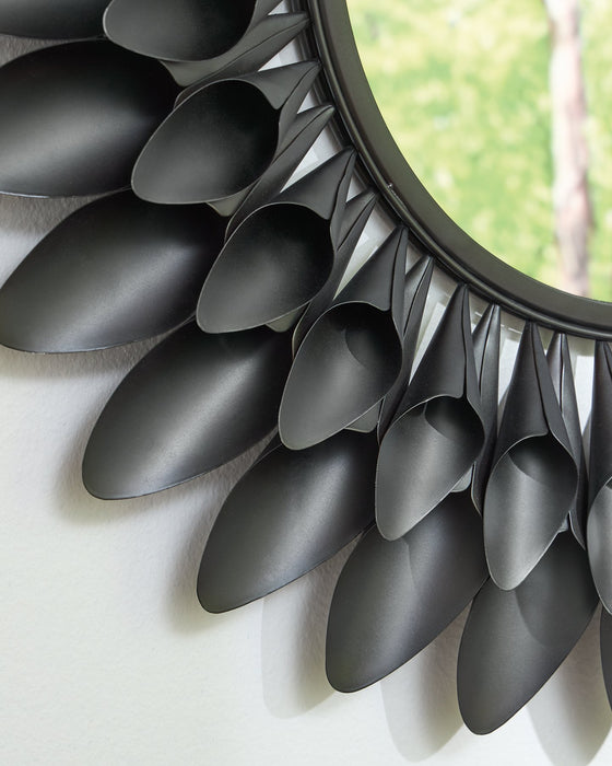 Ryenmour Accent Mirror - Furniture Bros & Mattress (Bolingbrook, IL)