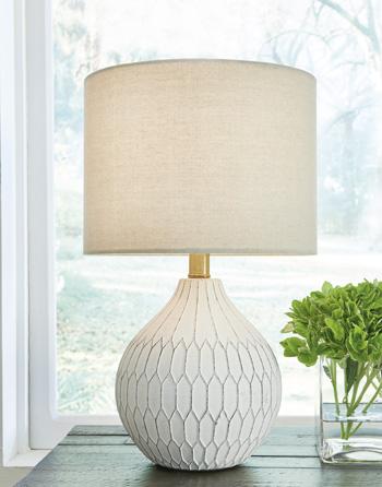 Wardmont Lamp Set - Furniture Bros & Mattress (Bolingbrook, IL)