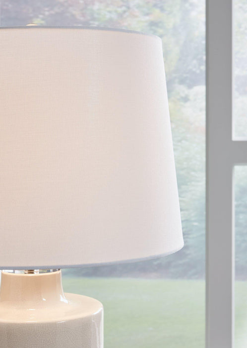 Cylener Lamp Set - Furniture Bros & Mattress (Bolingbrook, IL)