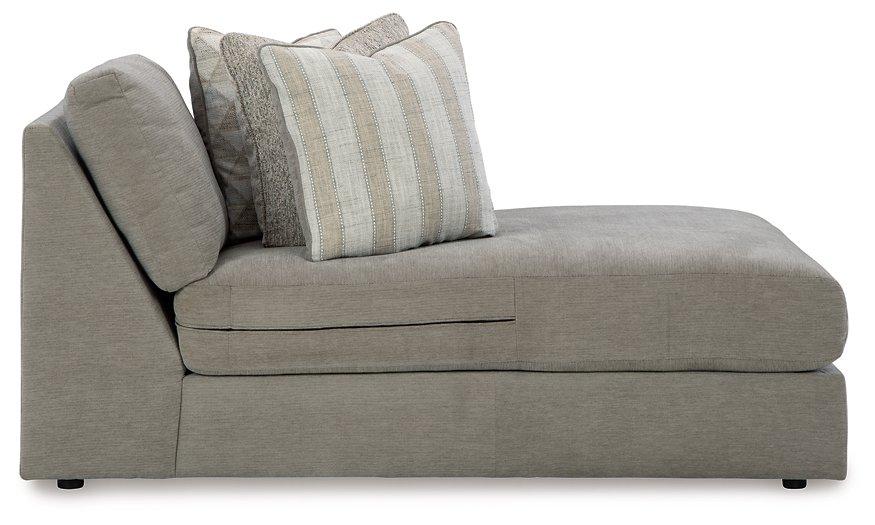 Avaliyah Sectional with Chaise - Furniture Bros & Mattress (Bolingbrook, IL)