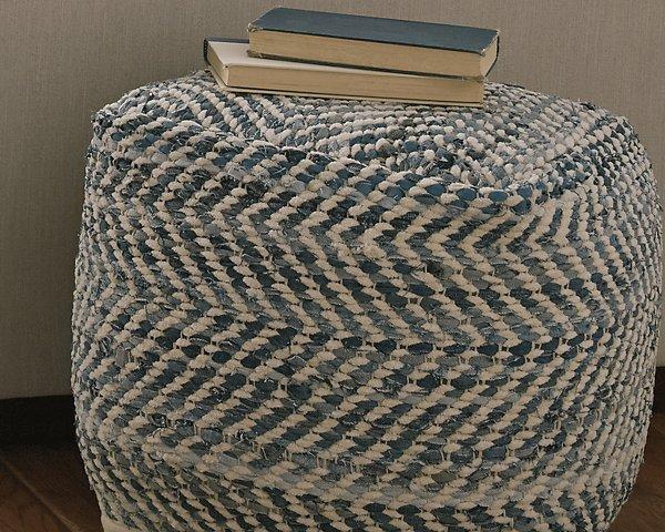 Chevron Pouf - Furniture Bros & Mattress (Bolingbrook, IL)