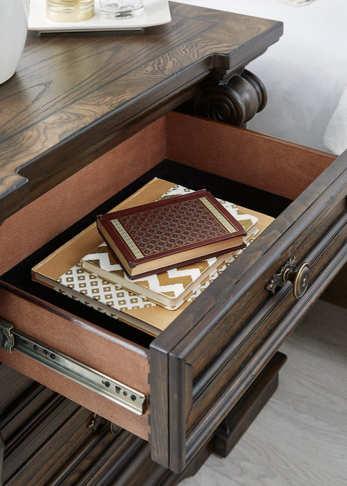 Maylee Bedroom Set - Furniture Bros & Mattress (Bolingbrook, IL)