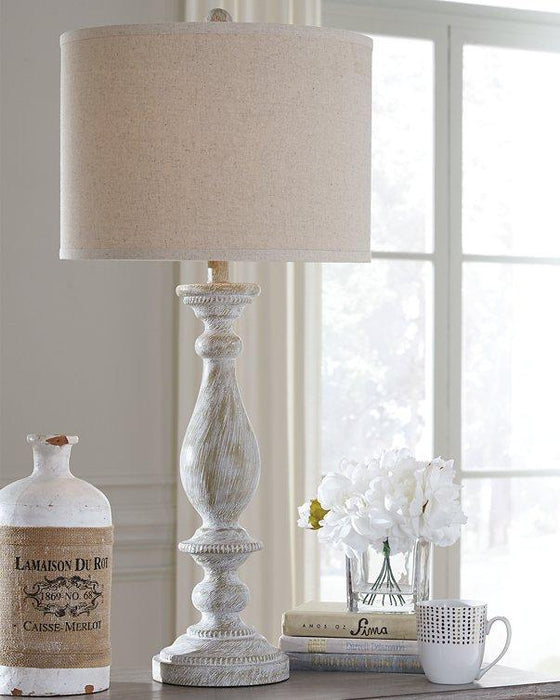 Bernadate Lamp Set - Furniture Bros & Mattress (Bolingbrook, IL)