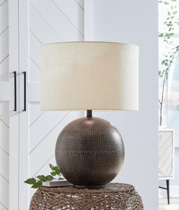 Hambell Lamp Set - Furniture Bros & Mattress (Bolingbrook, IL)