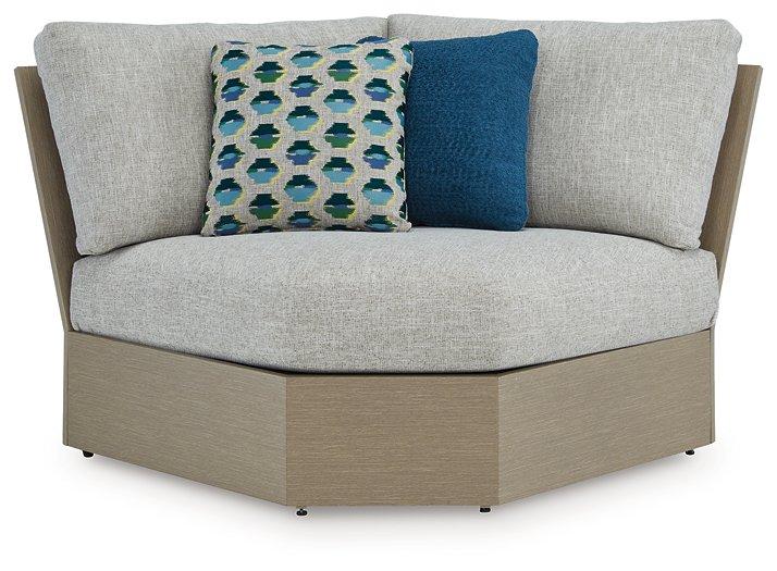 Kimpton Isle Outdoor Sectional - Furniture Bros & Mattress (Bolingbrook, IL)