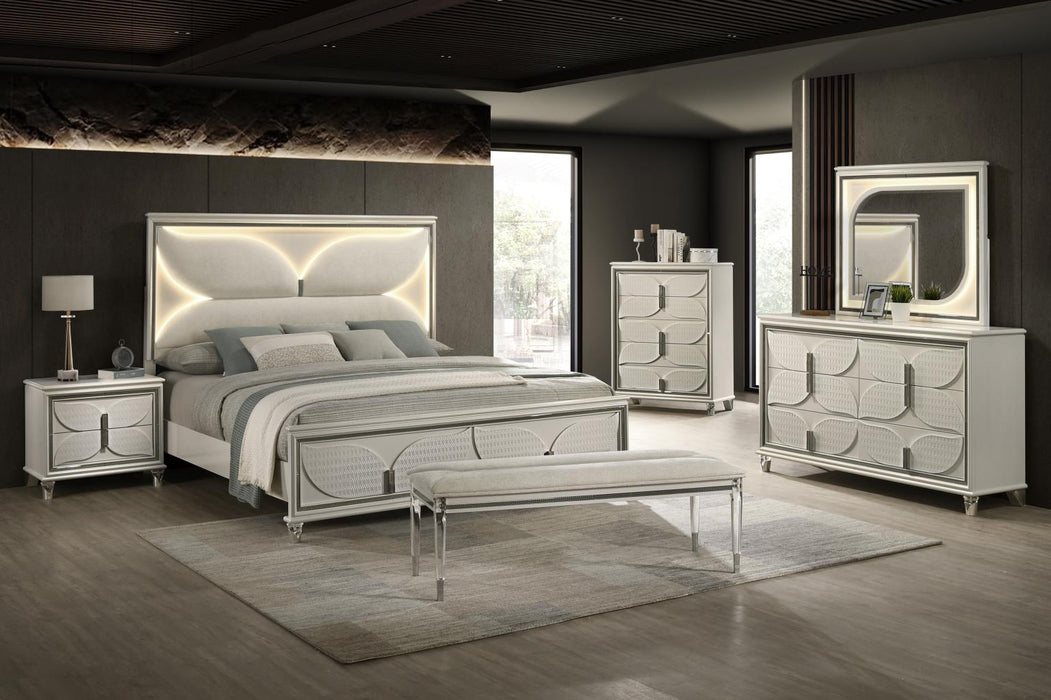 Queen Bed - Dresser - Mirror