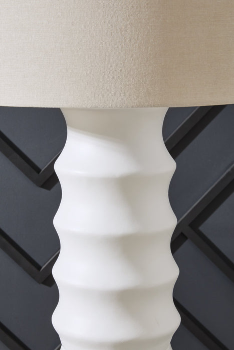 Veraleigh Floor Lamp - Furniture Bros & Mattress (Bolingbrook, IL)