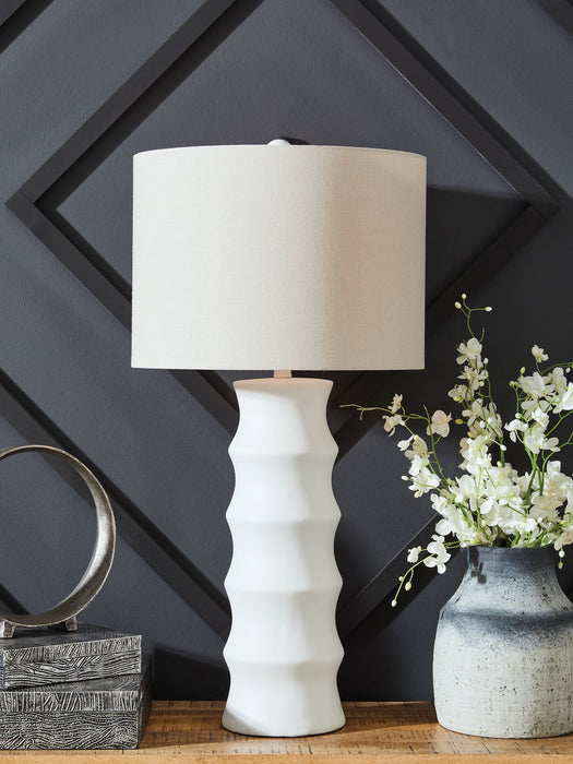 Veraleigh Table Lamp - Furniture Bros & Mattress (Bolingbrook, IL)