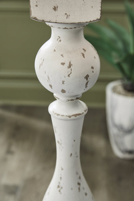 Madsbrook Floor Lamp - Furniture Bros & Mattress (Bolingbrook, IL)