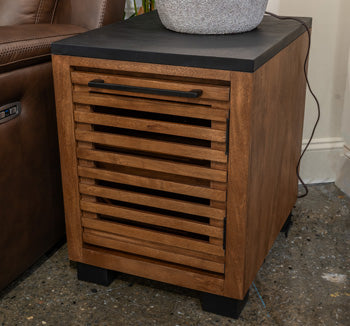 Kallari Chairside End Table - Furniture Bros & Mattress (Bolingbrook, IL)