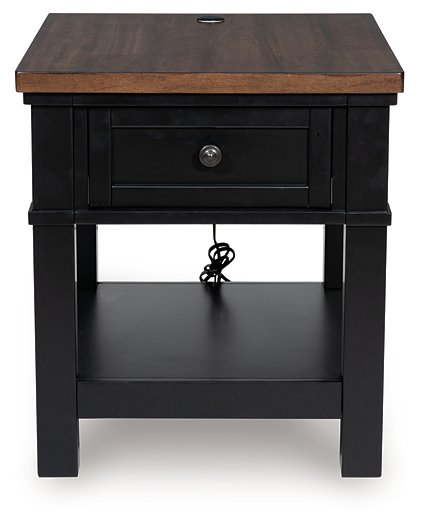 Wildenauer End Table - Furniture Bros & Mattress (Bolingbrook, IL)